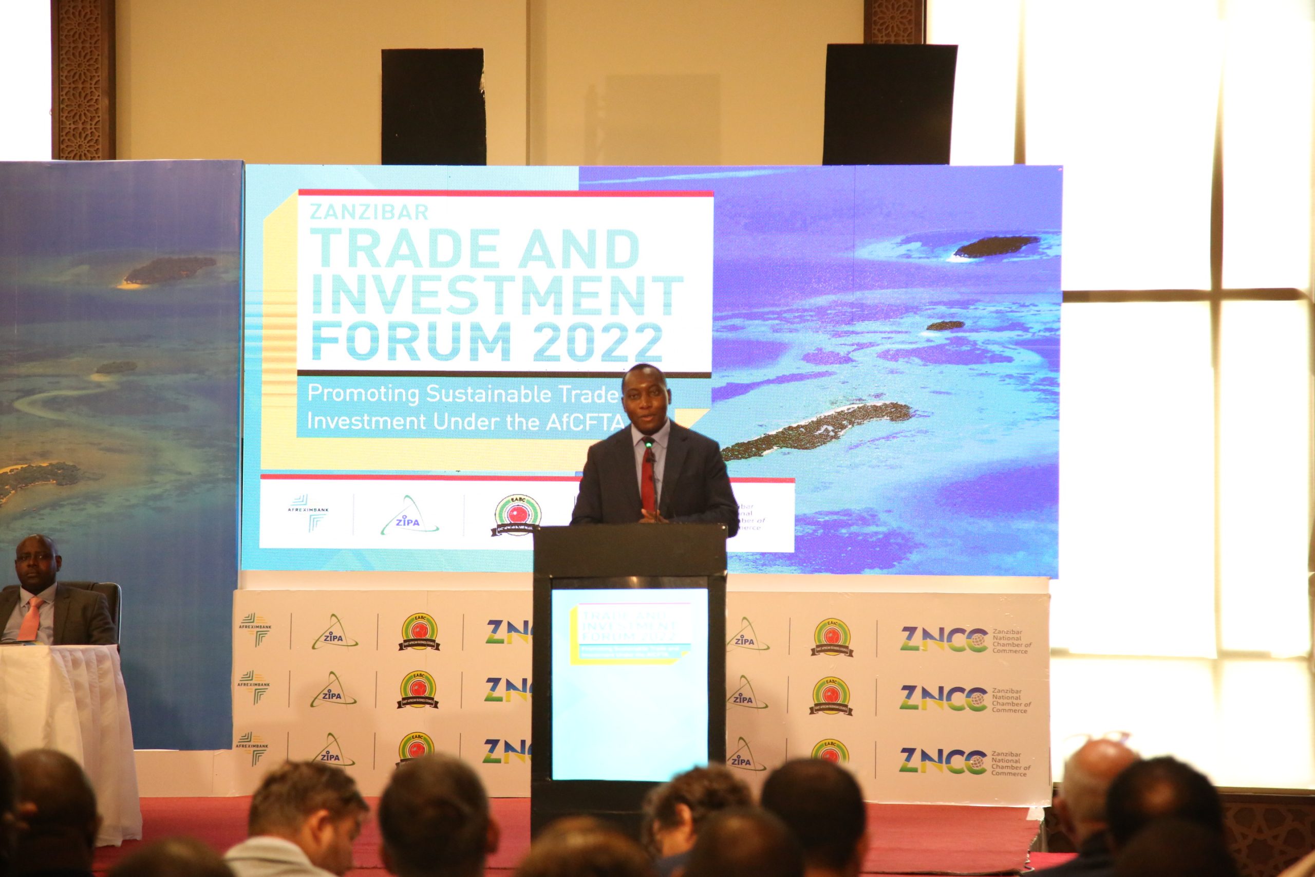 THE PRESIDENT OF ZANZIBAR OFFICIATES THE ZANZIBAR TRADE AND INVESTMENT