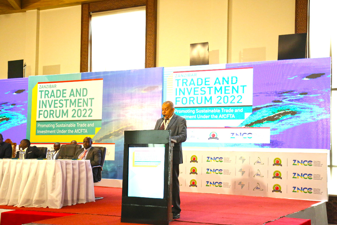 THE PRESIDENT OF ZANZIBAR OFFICIATES THE ZANZIBAR TRADE AND INVESTMENT